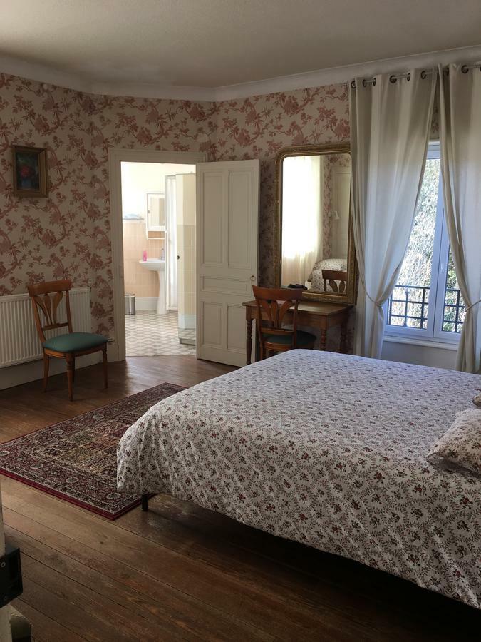Bed and Breakfast Domaine Du Valromey Champagne-en-Valromey Экстерьер фото