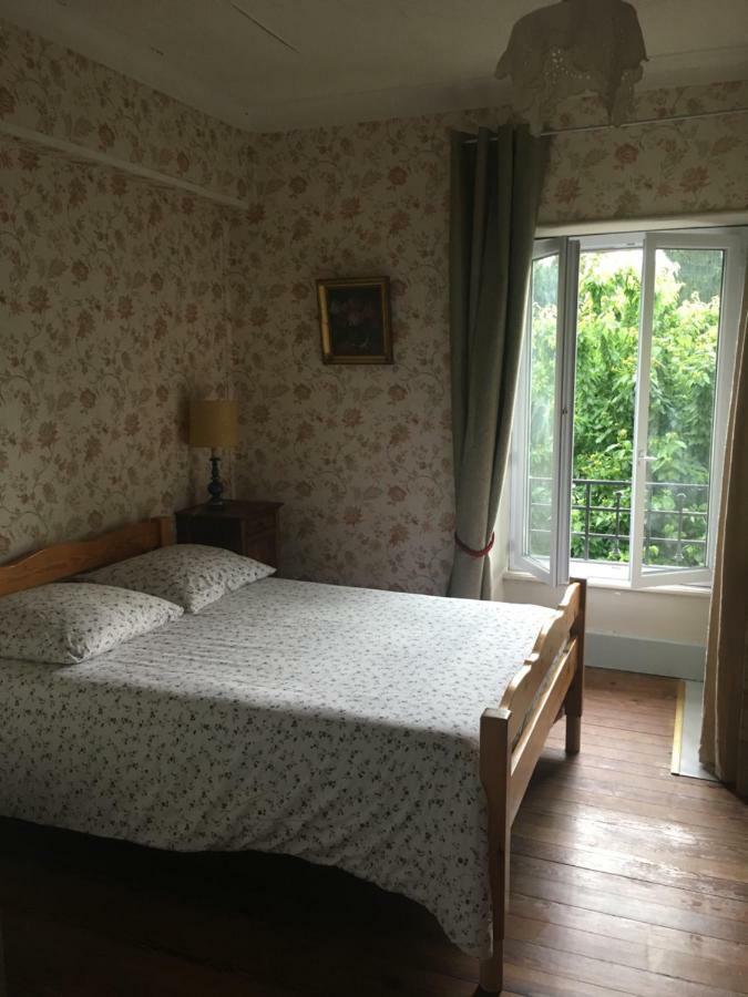 Bed and Breakfast Domaine Du Valromey Champagne-en-Valromey Экстерьер фото